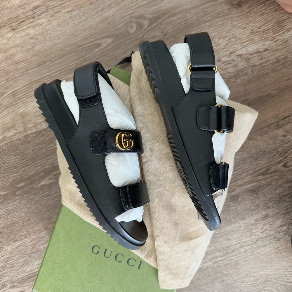 Gucci Double G Sandals in Nero Black - Picture 9 of 11